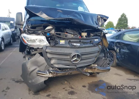 2025 Mercedes-Benz Sprinter 2500 Standard Roof 4-Cyl Diesel from USA, damaged, VIN W1Z4KFHY8SP810762